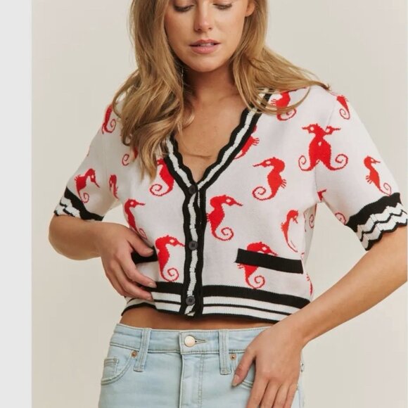Women Crop Cardigan Size M Cute Red Seahorses Short Sleeves V-Neck Buttons Front - Picture 1 of 10